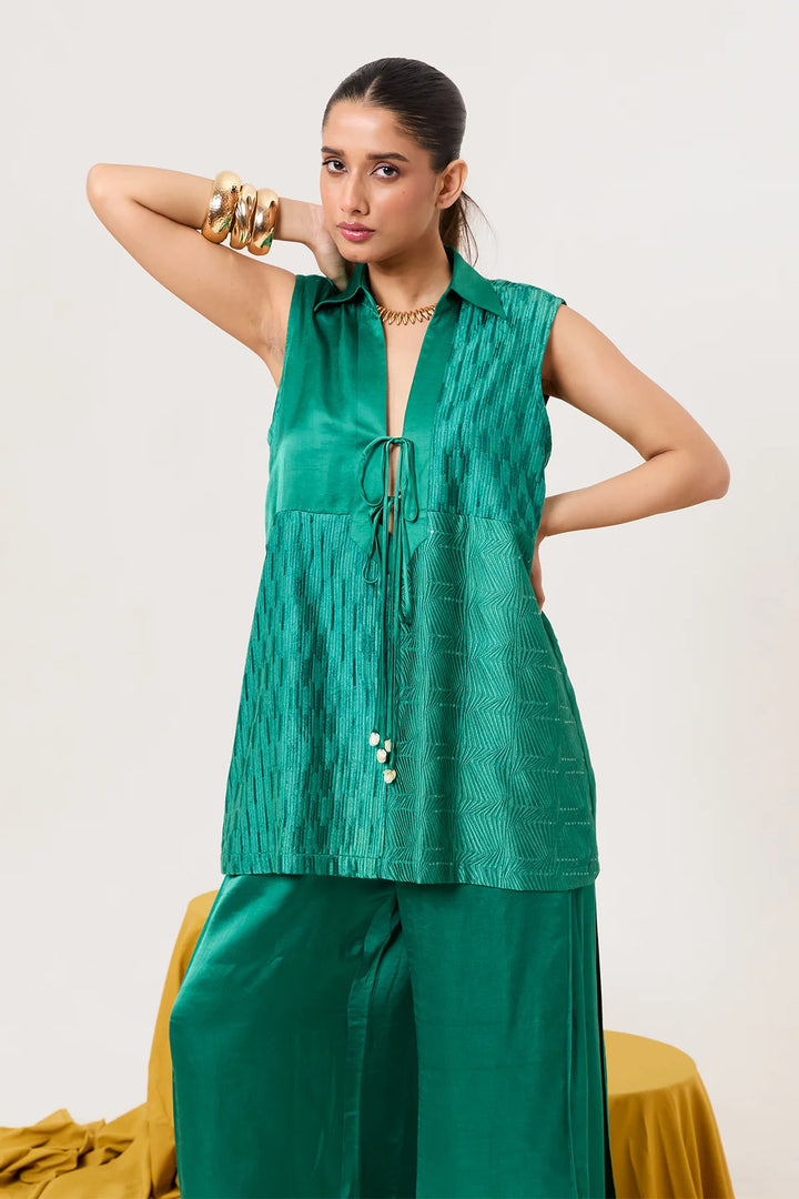 Tie-up Multi textured two-piece