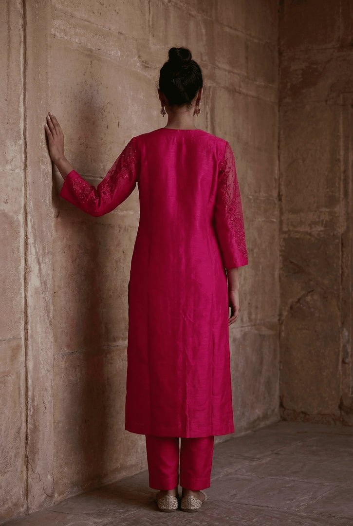 Straight kurta with pants